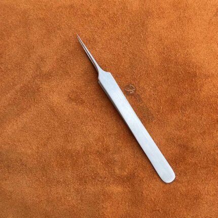 eyelash tweezers